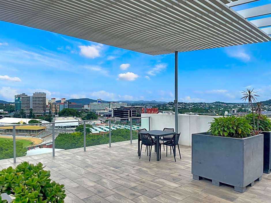 Direct Hotels Pavilion and Governor on Brookes Apartments