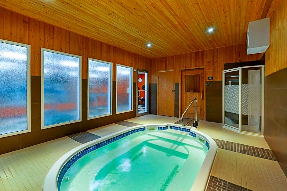 Best Western Plus Peace River Hotel & Suites