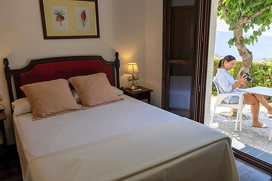 Villa Turistica de Bubion