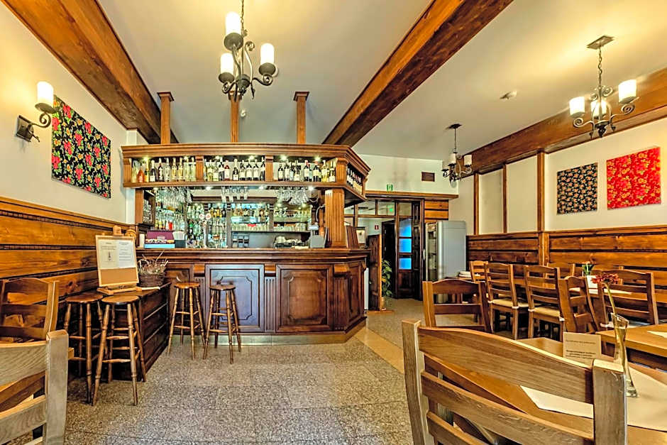 Hotel Nad Przełomem