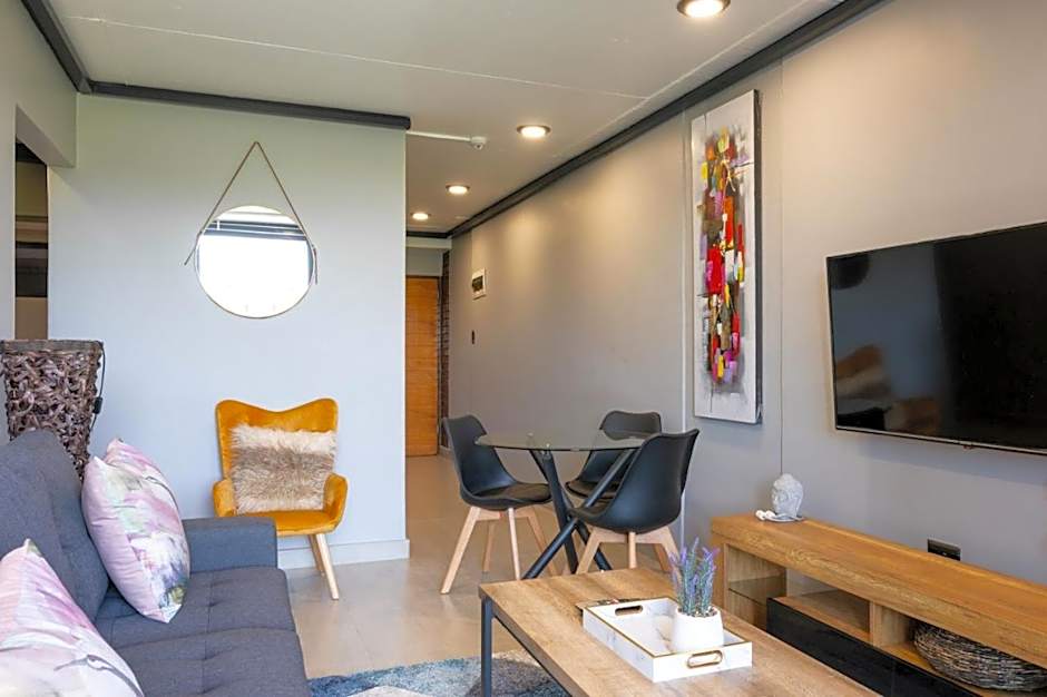 Lux Onyx 207 in Umhlanga Ridge