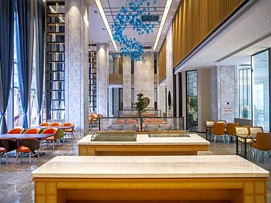 Shipu Hotel (Ningbo Science and Technology Innovation Center, Wisdom Park)