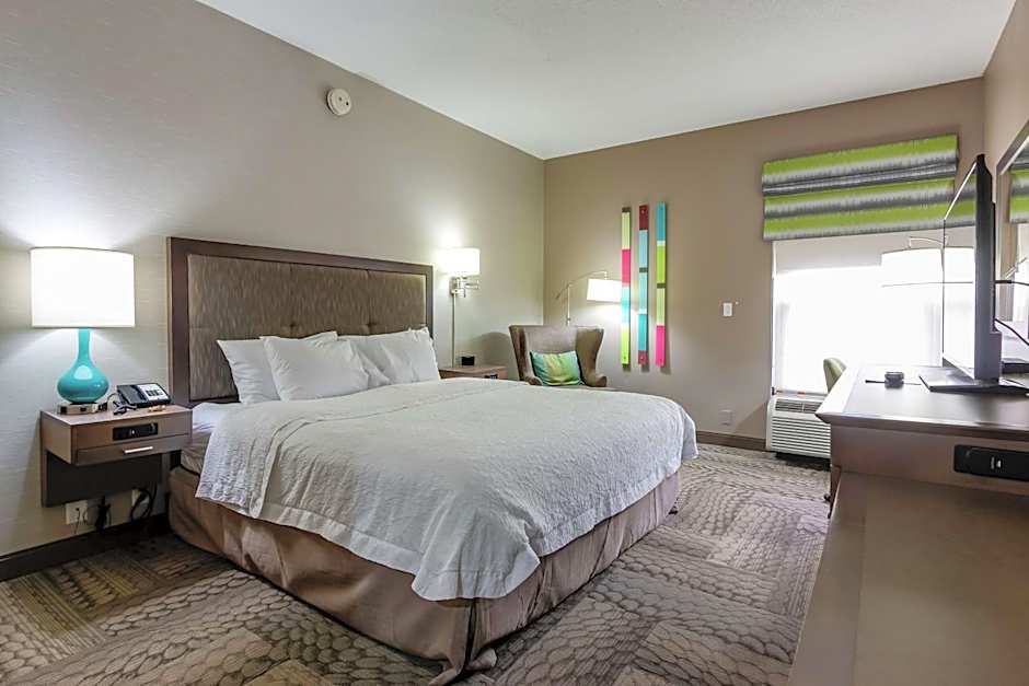 Hampton Inn By Hilton Dickson
