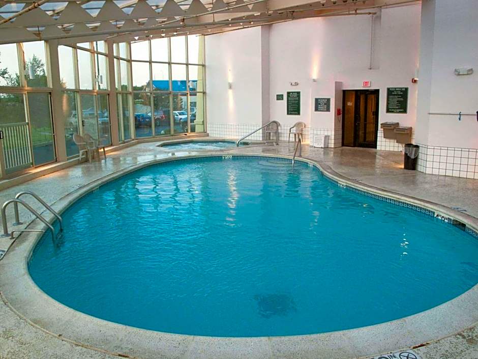 La Quinta Inn & Suites by Wyndham Chicago Gurnee