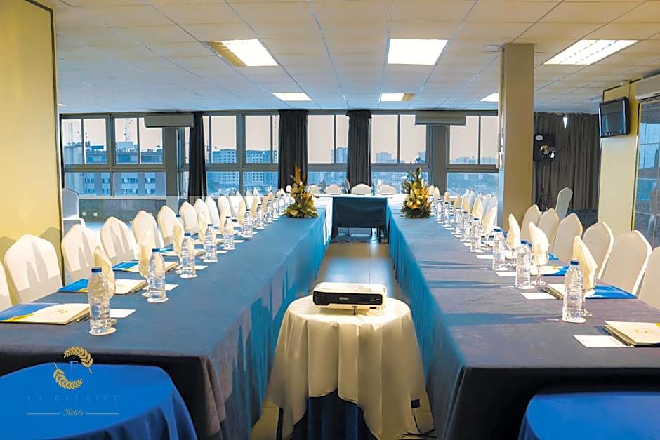 Hotel Résidence La Falaise