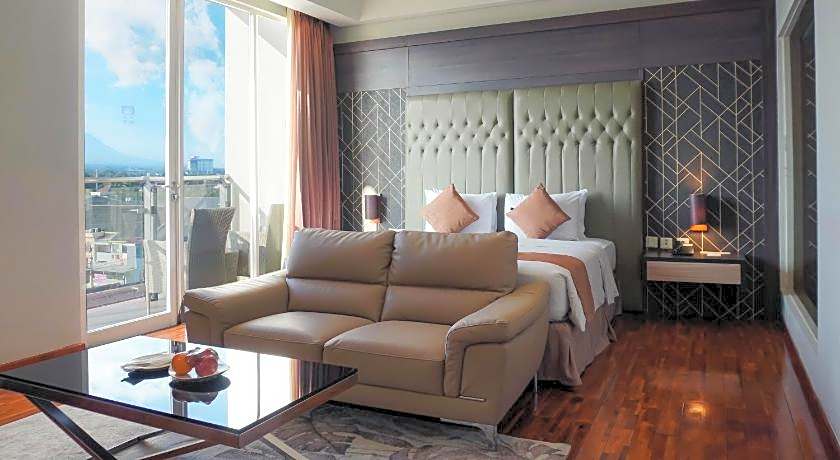 Crystal Lotus Hotel Yogyakarta