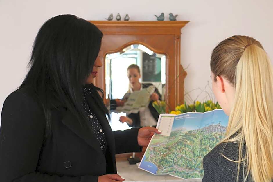 Hotel & Spezialitätenrestaurant zur Linde