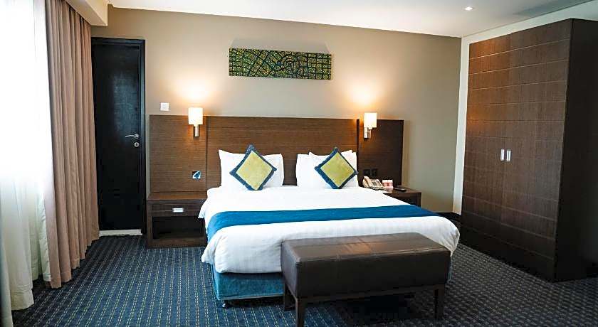 Best Western Premier Muscat