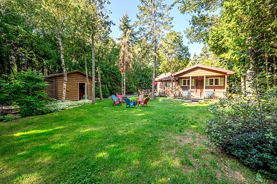 Evergreen Escape - Tobermory Chalet & Sauna