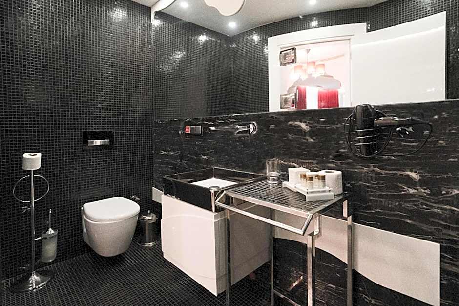 Golden Pars Hotel