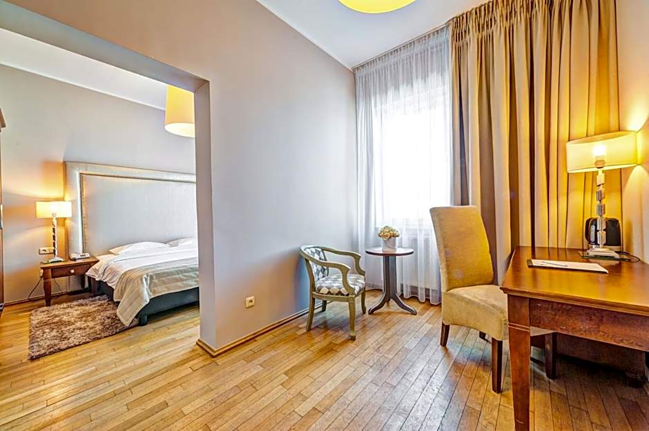 Don Prestige Residence