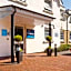 Travelodge Cardiff Airport