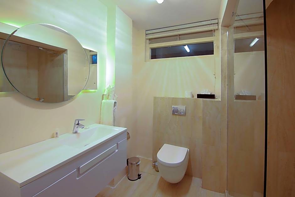 Best Western Plus Accra Beach Hotel