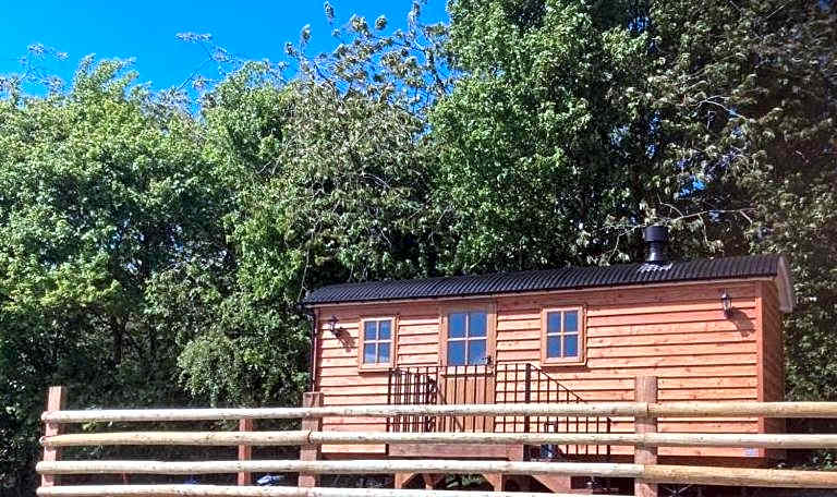 The Snug at Coed Y Gaer