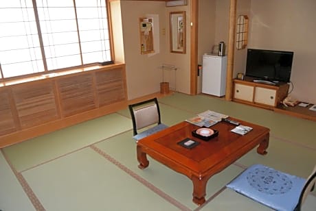 Japanese-Style Room