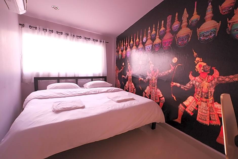 Everyday Bangkok Hostel