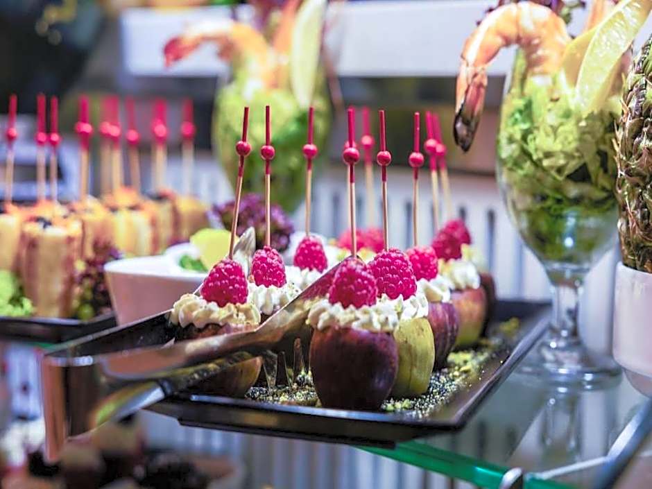 Al Rawda Royal Inn