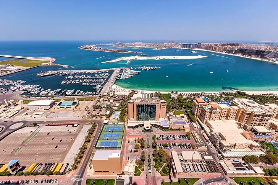 Dubai Marina 2BD with Panoramic Sea Views