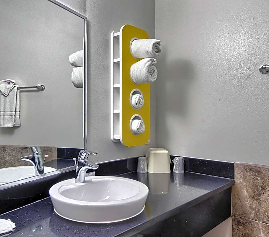 Motel 6-Weslaco, TX