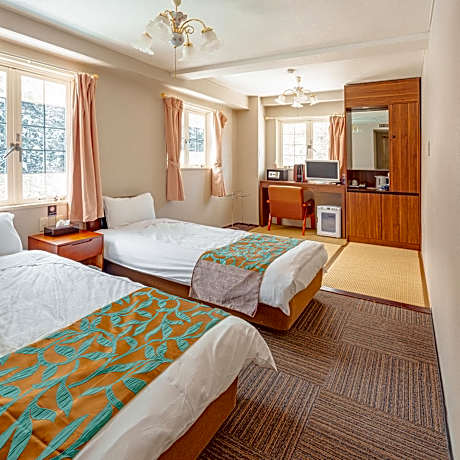 Superior Twin Room - Non-Smoking