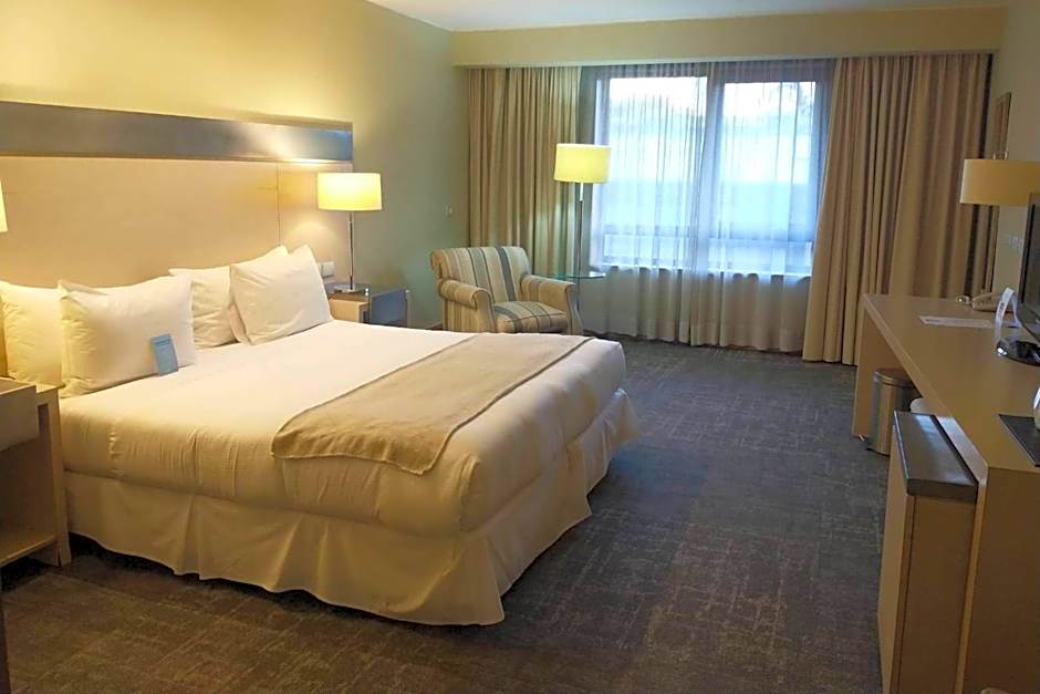 Radisson Hotel Puerto Varas