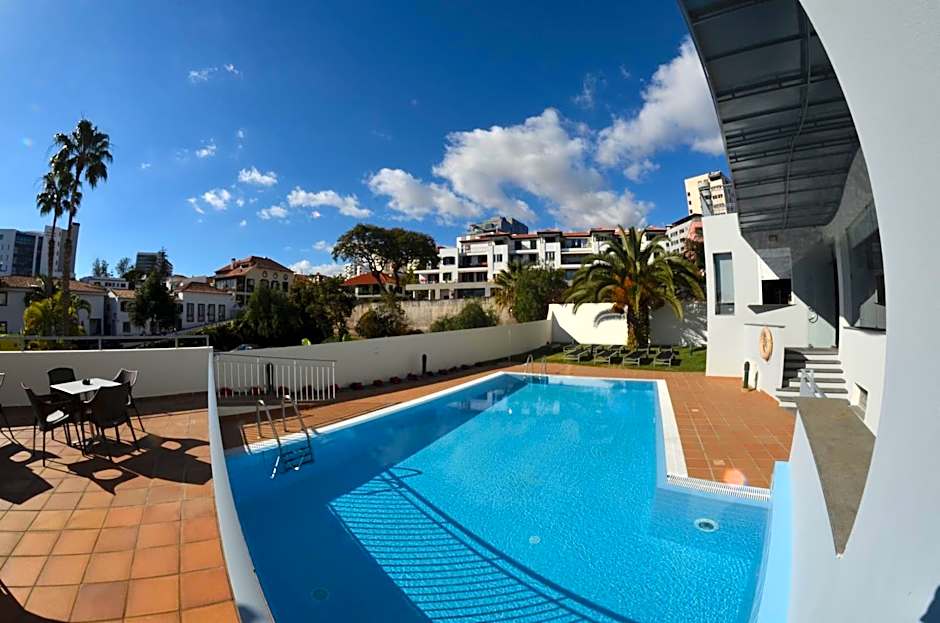 Madeira Bright Star by Petit Hotels