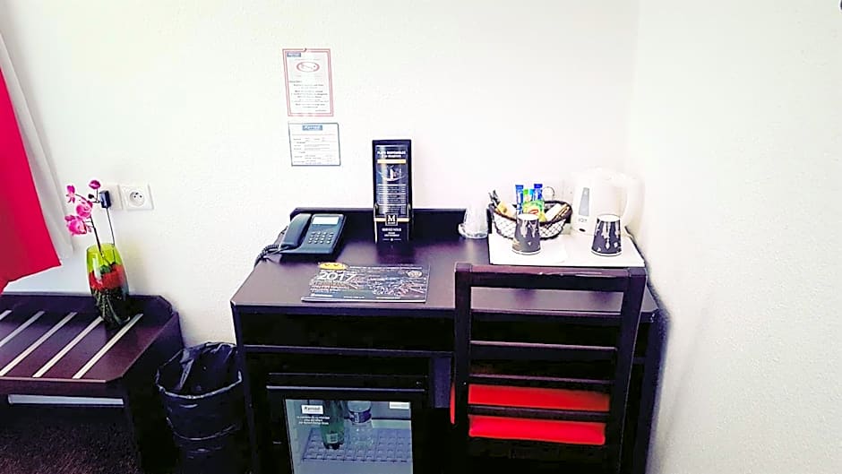 Kyriad Design Enzo Cannes Ecluse