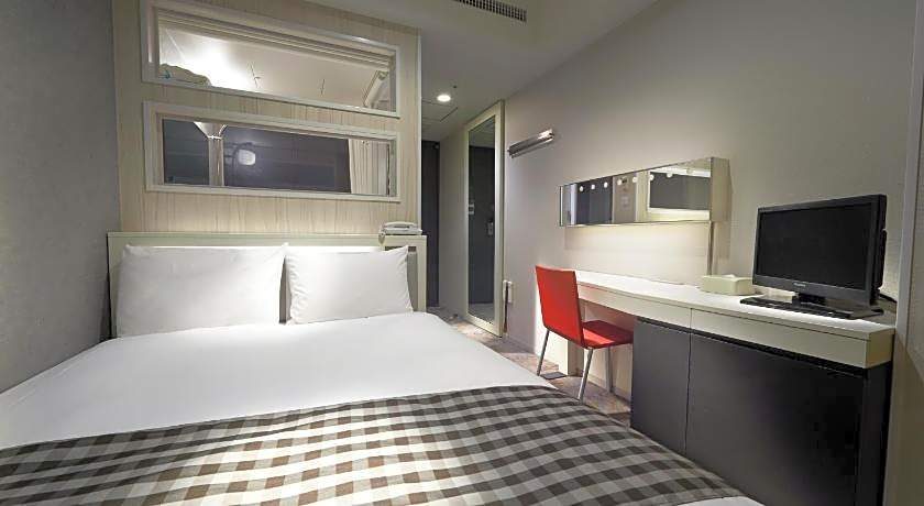 Sotetsu Fresa Inn Shimbashi-Karasumoriguchi