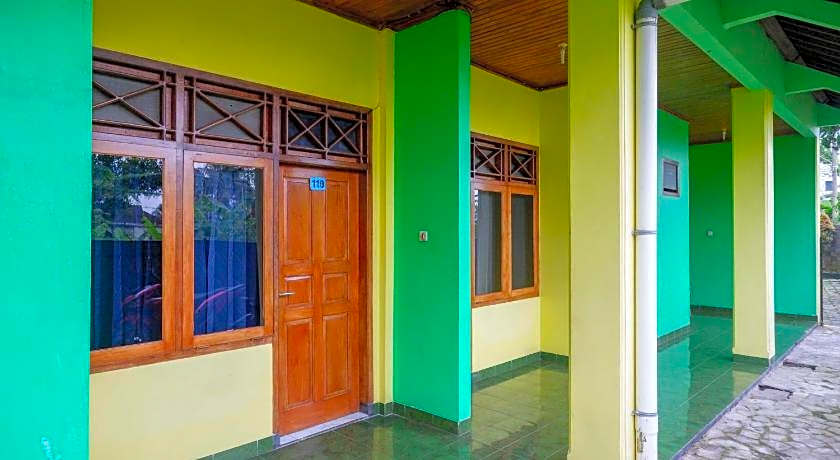 RedDoorz near Lokawisata Baturaden