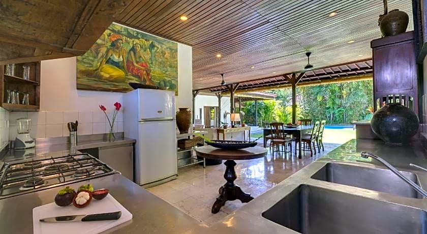 Villa Eight