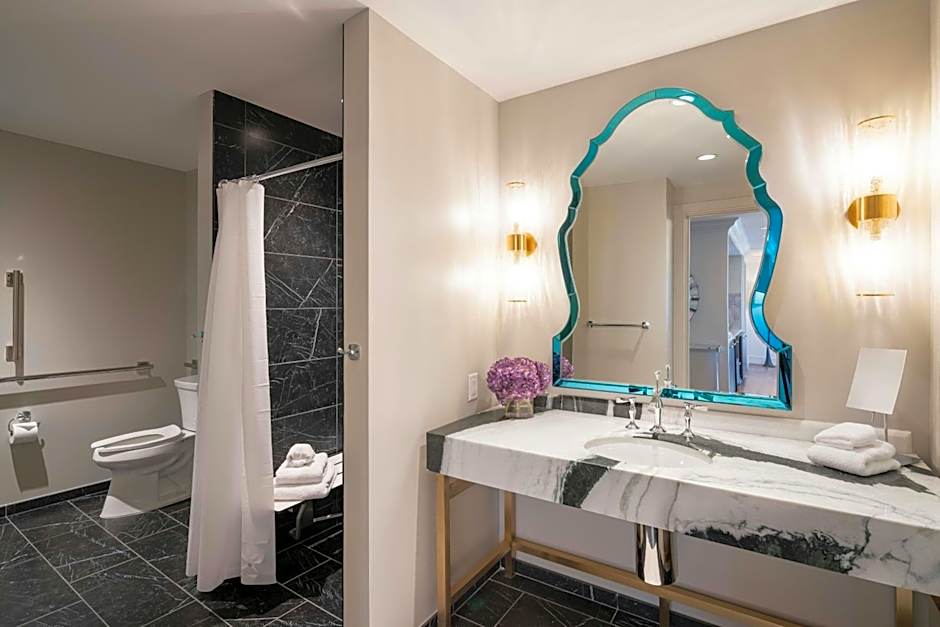 Grand Bohemian Charlotte, Autograph Collection