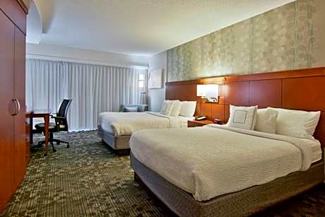 Queen Room with 2 Queen Beds
