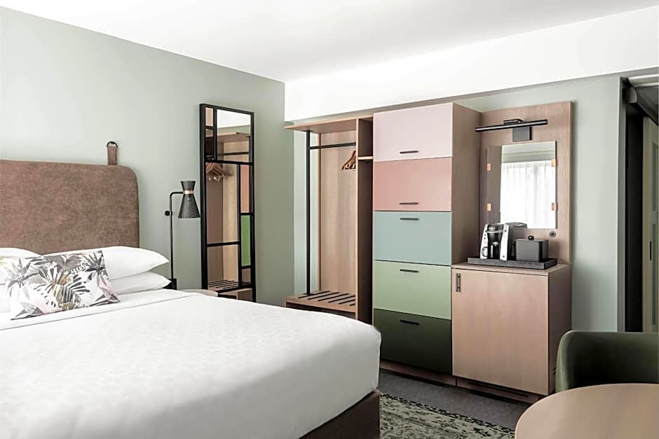 Holiday Inn Express St. Louis Central West End By IHG