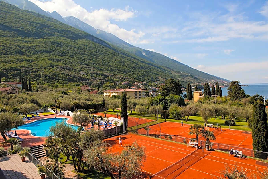 Club Hotel Olivi - Tennis Center