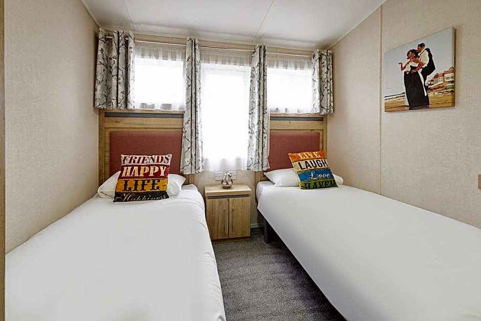 Bluebell Lodge with Hot Tub