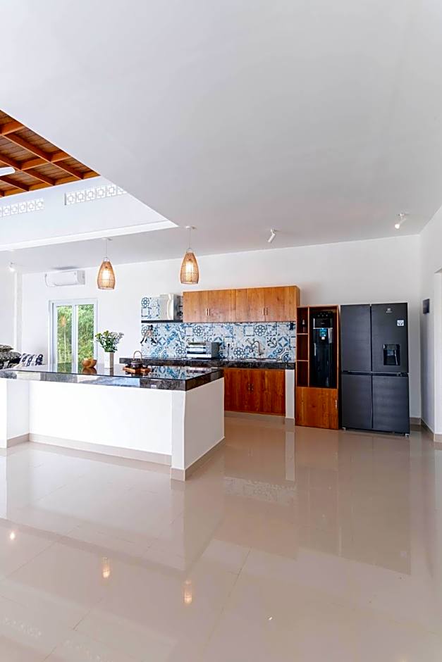 Zoe Luxury Oceanview Villa