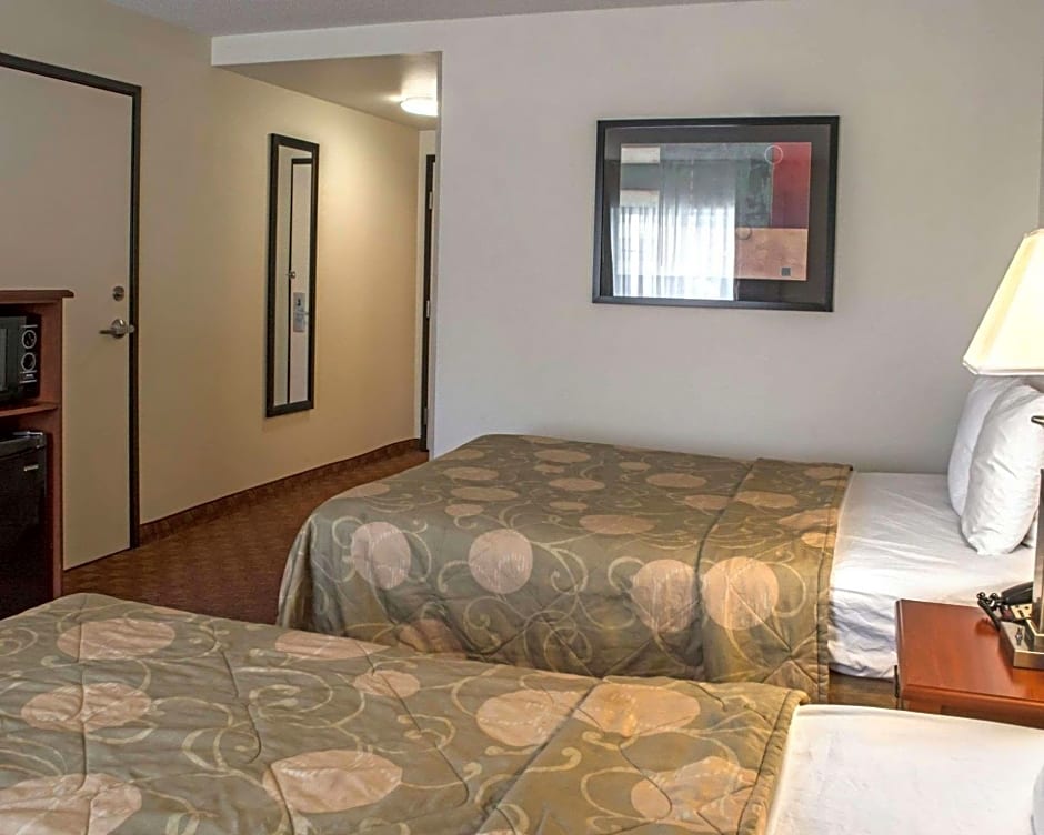 Sleep Inn & Suites Laurel near Fort Meade
