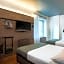 Moxy by Marriott NYC Downtown