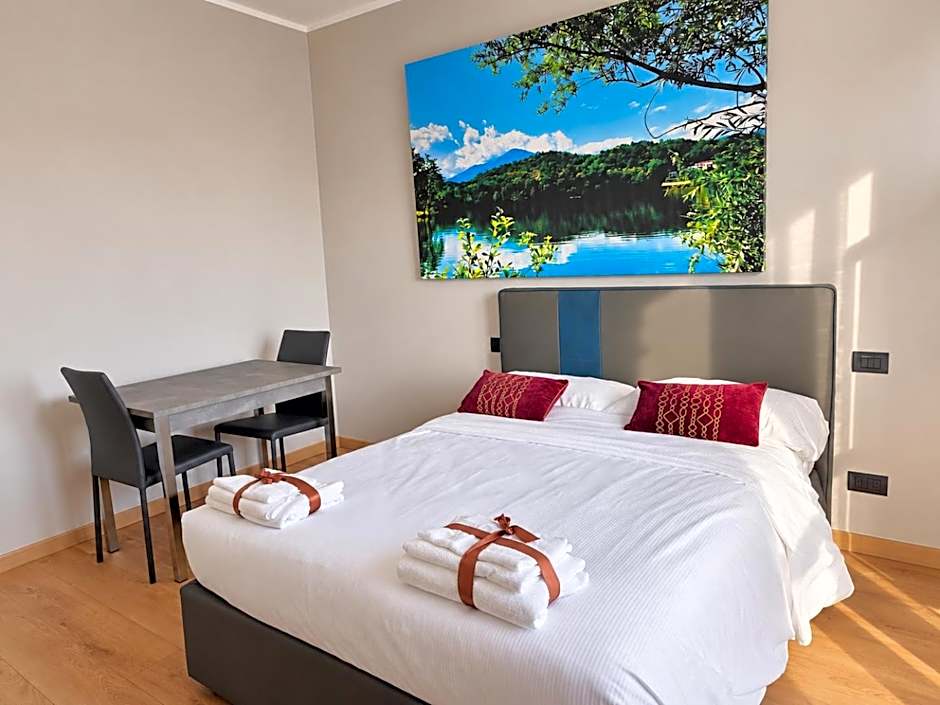 7 LAKES Aparthotel