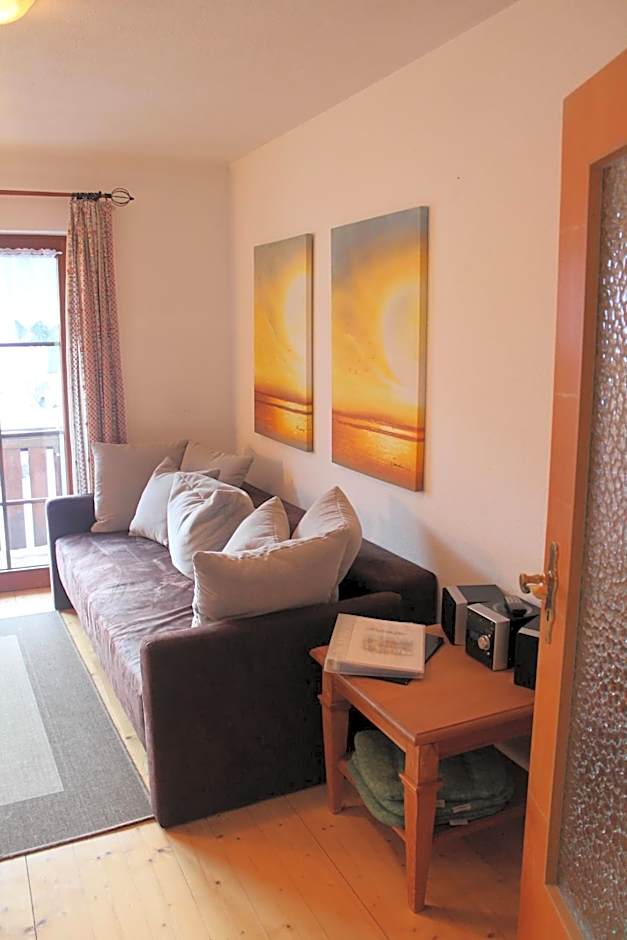 Hotel & Restaurant Grüner Baum - Die Grüne Oase Am Feldberg