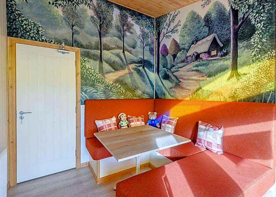 Wild Acre Village At Sundown Adventureland