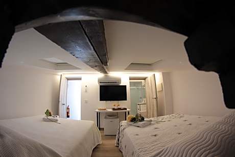 Duplex Quadruple Room