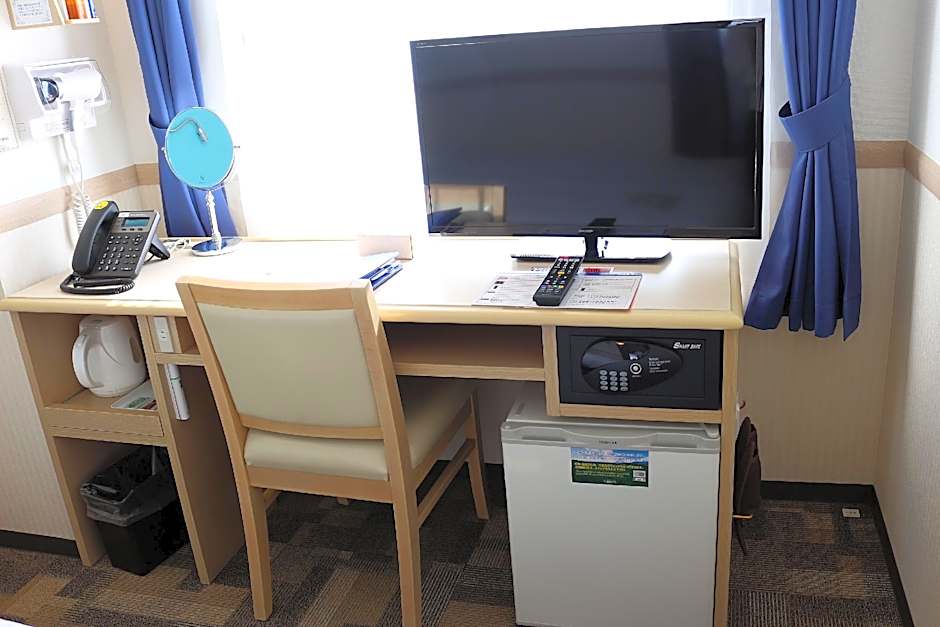 Toyoko Inn Nara Oji-eki Minami-guchi