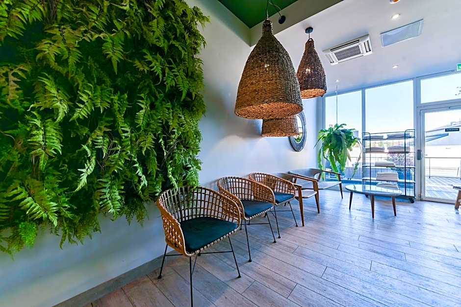 Golden Tulip Roissy Saint Witz