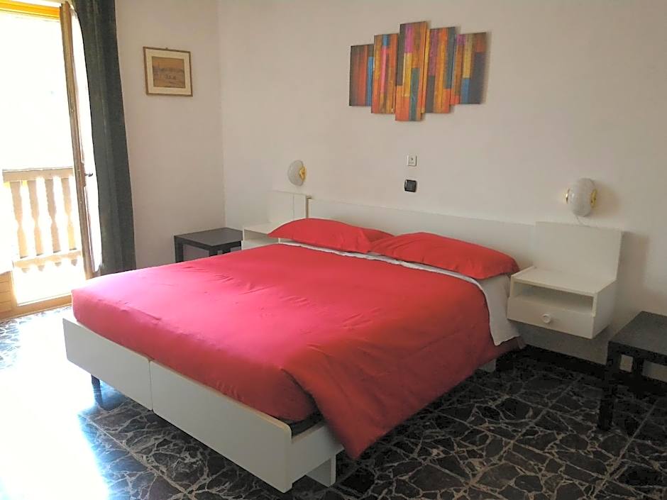 Hotel Edelweiss