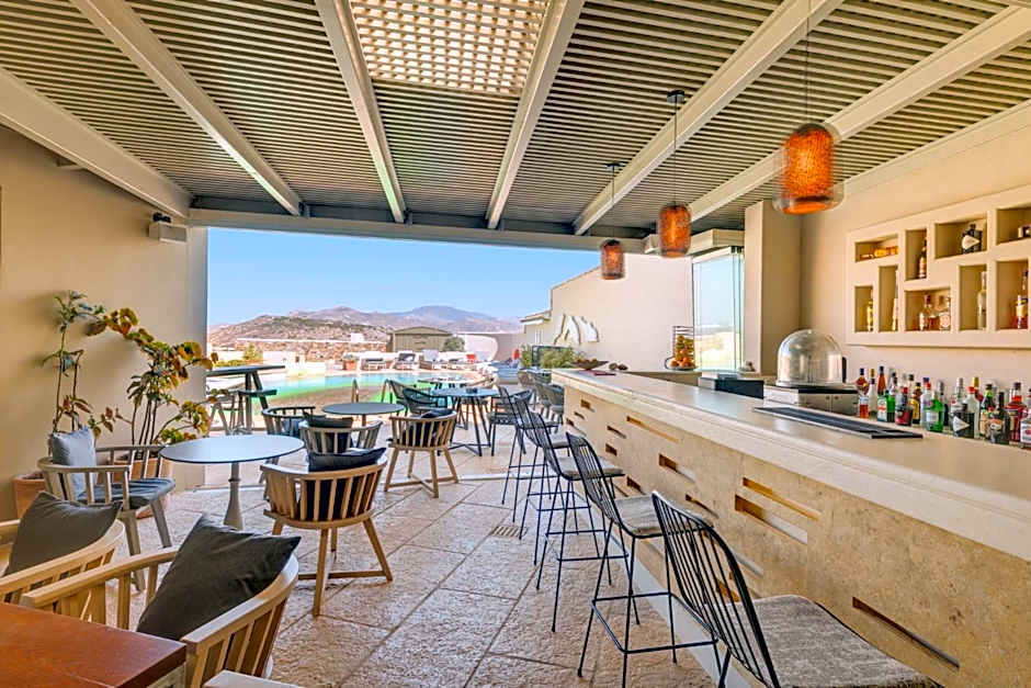 Kouros Art Hotel (Adults Only)