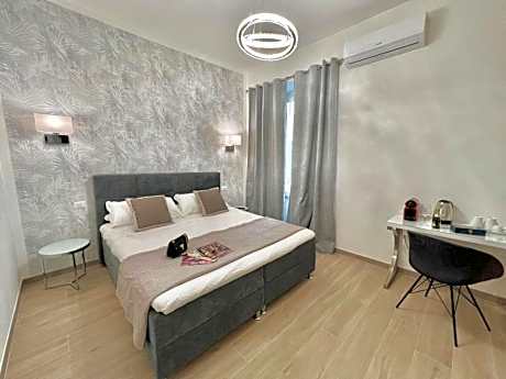 Relais Roma Vaticano - METRO station Ottaviano