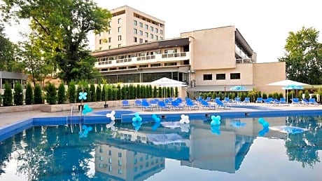 Хотел България Петрич