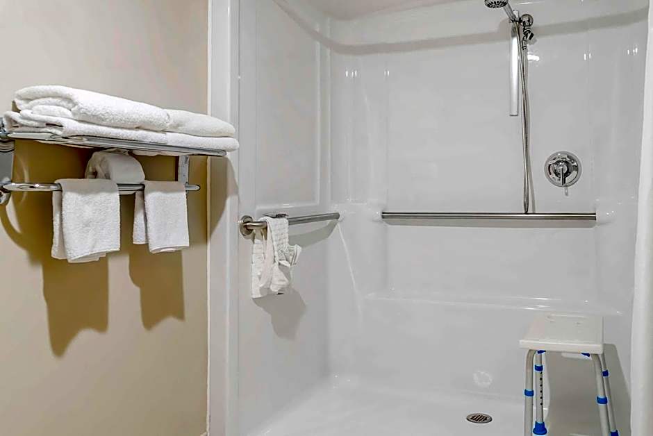 Best Western Beacon Inn