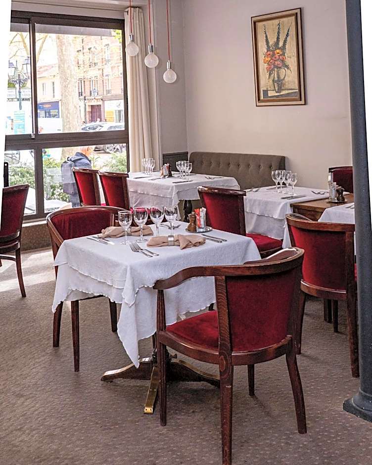 Hotel Paris Vesinet -ex Auberge des 3 Marches